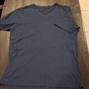 Medium Short Sleeve V-Neck T-Shirt